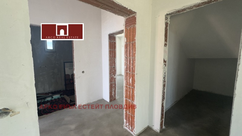 Продава КЪЩА, с. Първенец, област Пловдив, снимка 3 - Къщи - 52398295