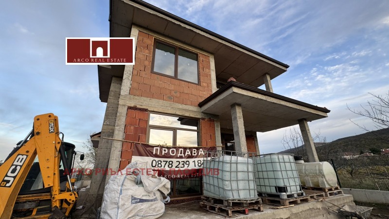 Продава КЪЩА, с. Първенец, област Пловдив, снимка 2 - Къщи - 52398295