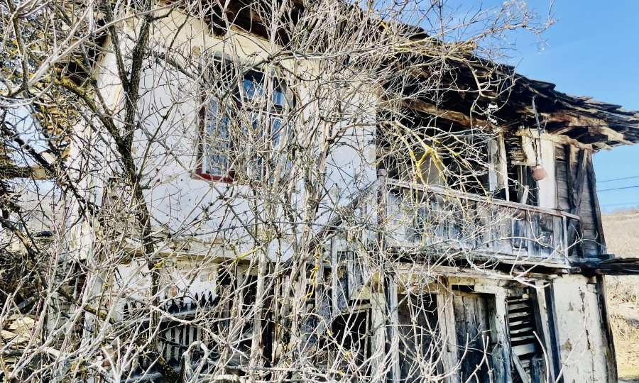 Продава КЪЩА, гр. Троян, област Ловеч, снимка 10 - Къщи - 56721021