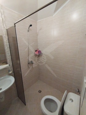 Stüdyo k.k. Slançev bryag, bölge Burgaz 13