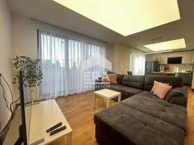 3 dormitoare Briz, Varna