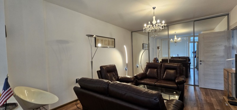 Продава  2-стаен град София , Зона Б-5 , 70 кв.м | 15781820