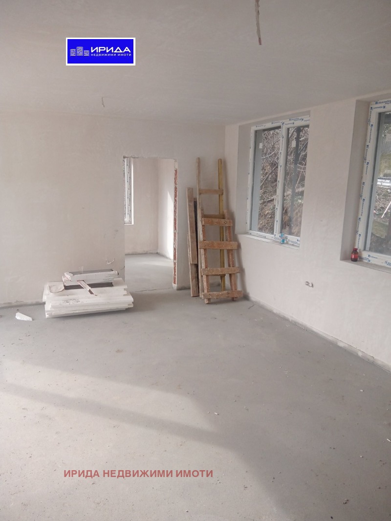 Zu verkaufen  3 Schlafzimmer Sofia , Knjaschewo , 200 qm | 11017488 - Bild [2]