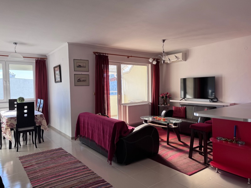 Продава  Многостаен град Пловдив , Кючук Париж , 210 кв.м | 97708065 - изображение [2]