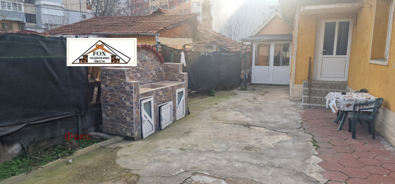 Продава КЪЩА, гр. Русе, Родина 1, снимка 15 - Къщи - 49462074