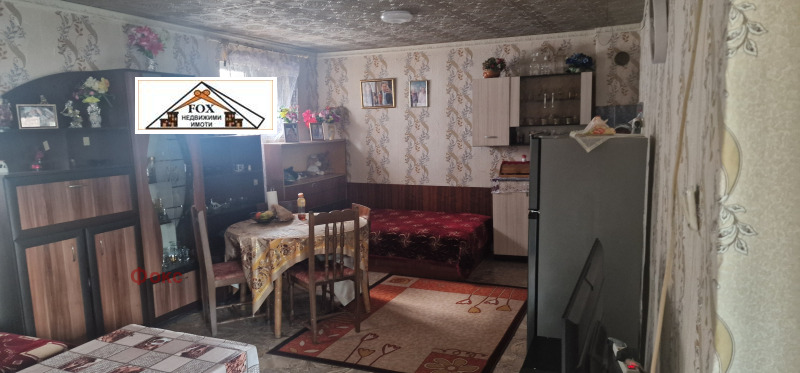 Продава КЪЩА, гр. Русе, Родина 1, снимка 10 - Къщи - 49462074