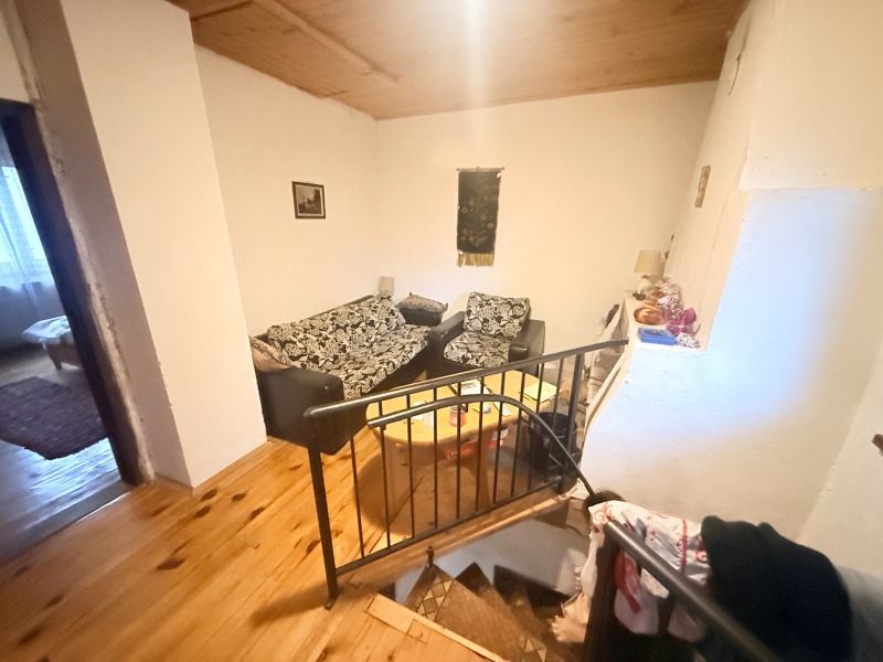 Продава КЪЩА, с. Долно Драглище, област Благоевград, снимка 4 - Къщи - 52533275