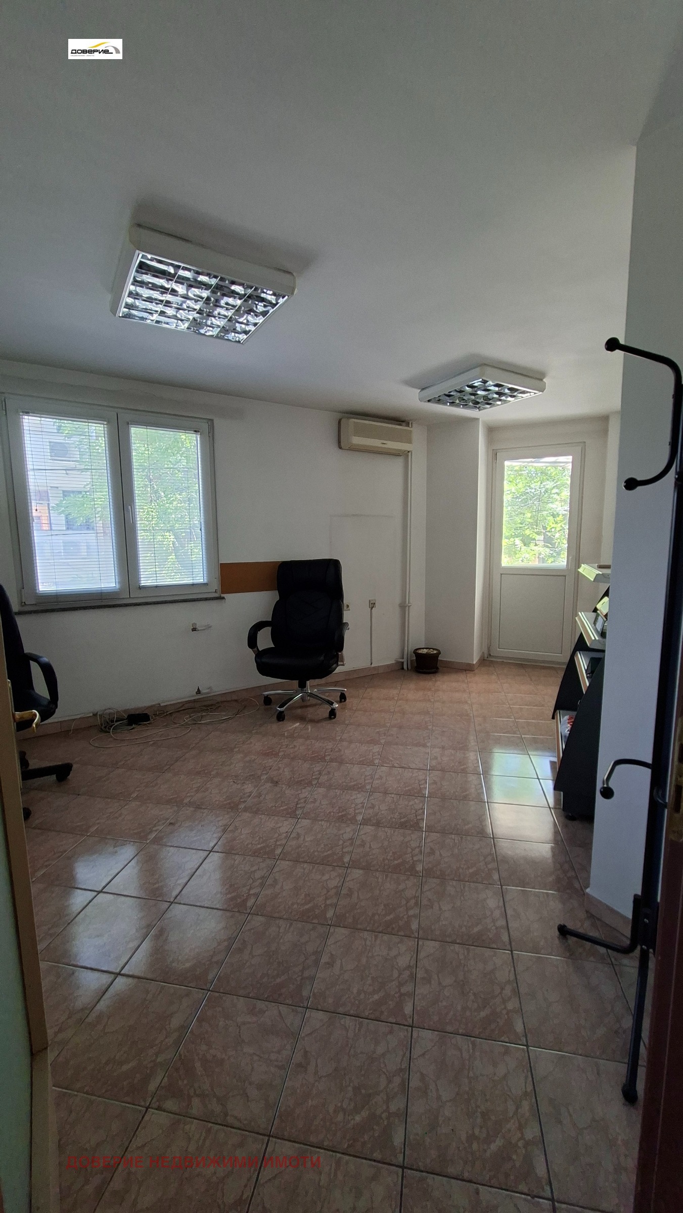 Продава ОФИС, гр. София, Триъгълника, снимка 2 - Офиси - 55084357