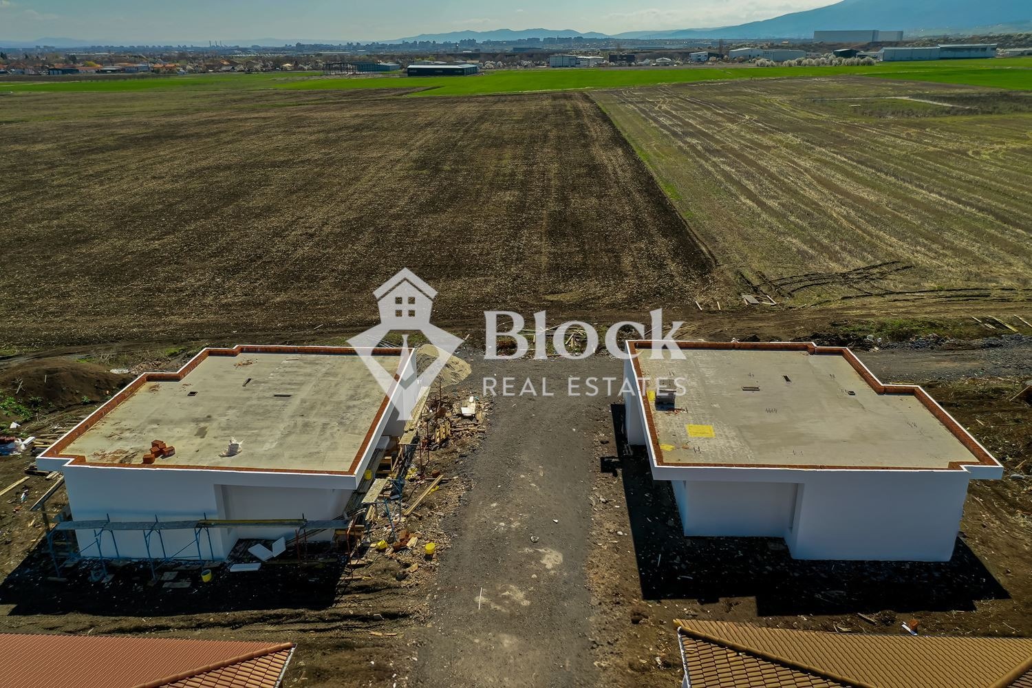 Продава КЪЩА, с. Гурмазово, област София област, снимка 3 - Къщи - 51428509