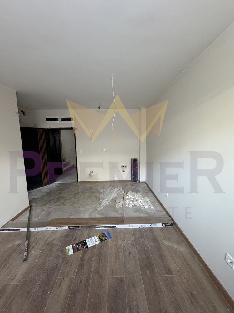 Продава  2-стаен град Варна , Бриз , 44 кв.м | 95811699 - изображение [2]