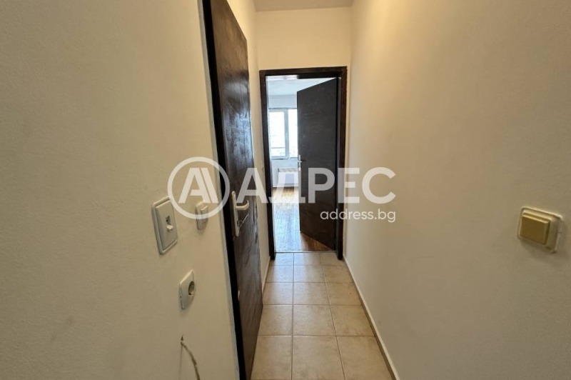 Продава 2-СТАЕН, гр. София, Център, снимка 8 - Апартаменти - 52400022