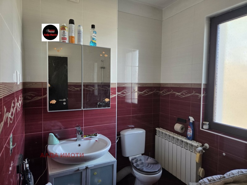 Продава КЪЩА, гр. София, м-т Детски град, снимка 15 - Къщи - 52838083