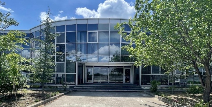 Продава БИЗНЕС ИМОТ, гр. Русе, Чародейка - Север