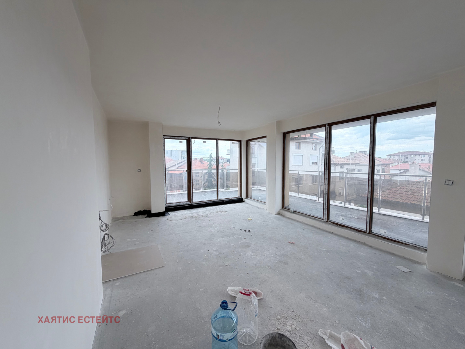 Продава 3-СТАЕН, гр. Свиленград, област Хасково, снимка 2 - Апартаменти - 54675340