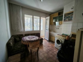 2 slaapkamers Lazur, Burgas 8