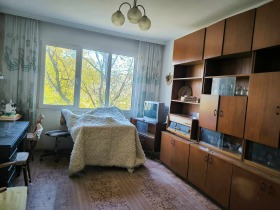 2 slaapkamers Lazur, Burgas 1