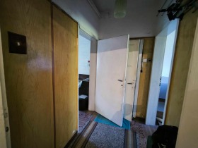 2 slaapkamers Lazur, Burgas 10