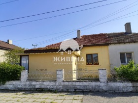 σπίτι Καβαρνα, περιοχή Dobrich 1