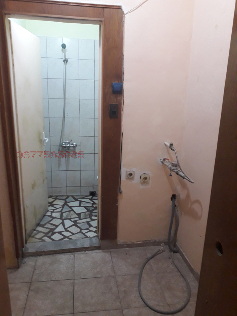 Продава 2-СТАЕН, гр. Плевен, Идеален център, снимка 3 - Апартаменти - 52809777