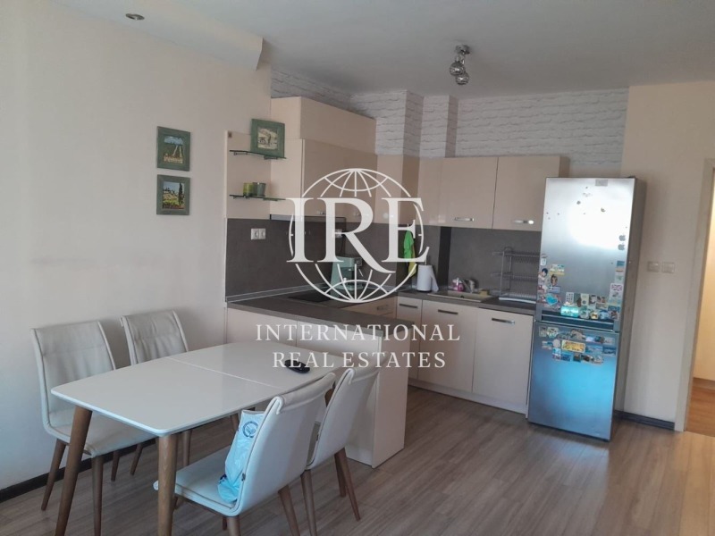 Продава 2-СТАЕН, гр. Варна, Левски 1, снимка 2 - Апартаменти - 52461096