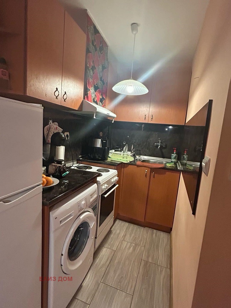 Продава 2-СТАЕН, гр. Варна, ВИНС-Червен площад, снимка 2 - Апартаменти - 52612305