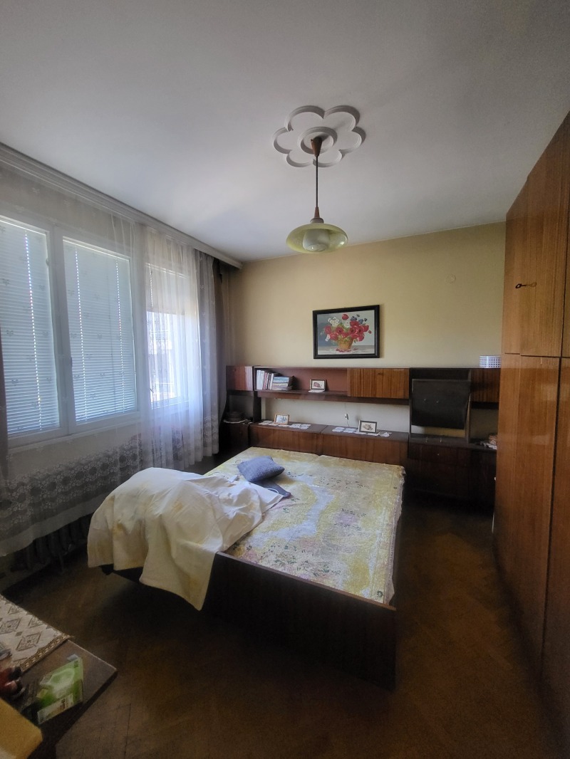 For Sale  3+ bedroom Pleven , Idealen tsentar , 125 sq.m | 21501797 - image [9]