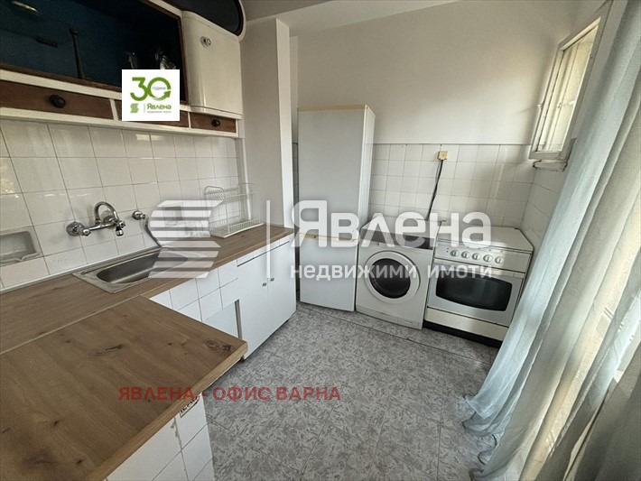 Продава МНОГОСТАЕН, гр. Варна, Централна поща, снимка 4 - Aпартаменти - 49319650