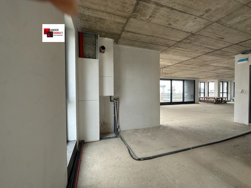 Продаја  Канцеларија Софија , в.з.Киноцентара 3 част , 270 м2 | 51981008 - слика [10]