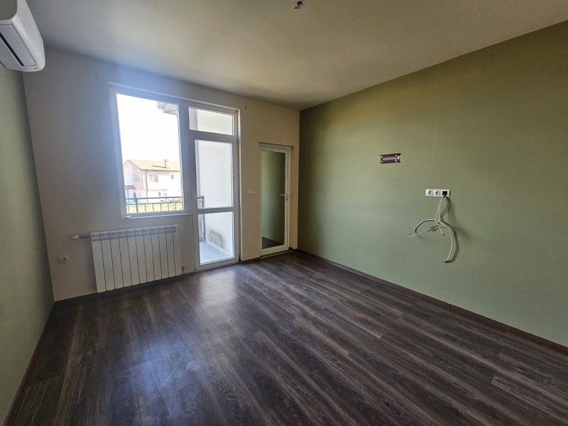 À vendre  Maison Plovdiv , Komatevo , 230 m² | 15145693 - image [7]