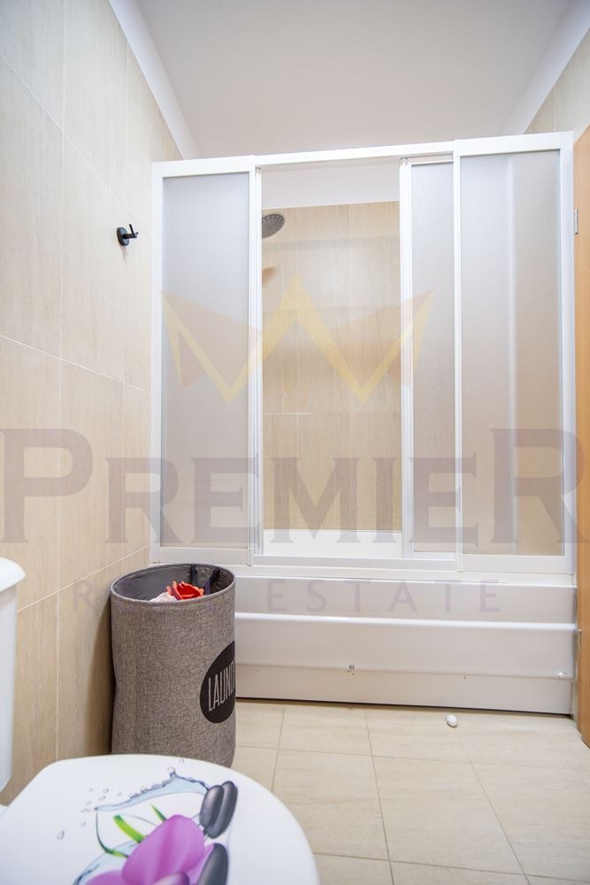 Продава КЪЩА, гр. Балчик, област Добрич, снимка 12 - Къщи - 52041231