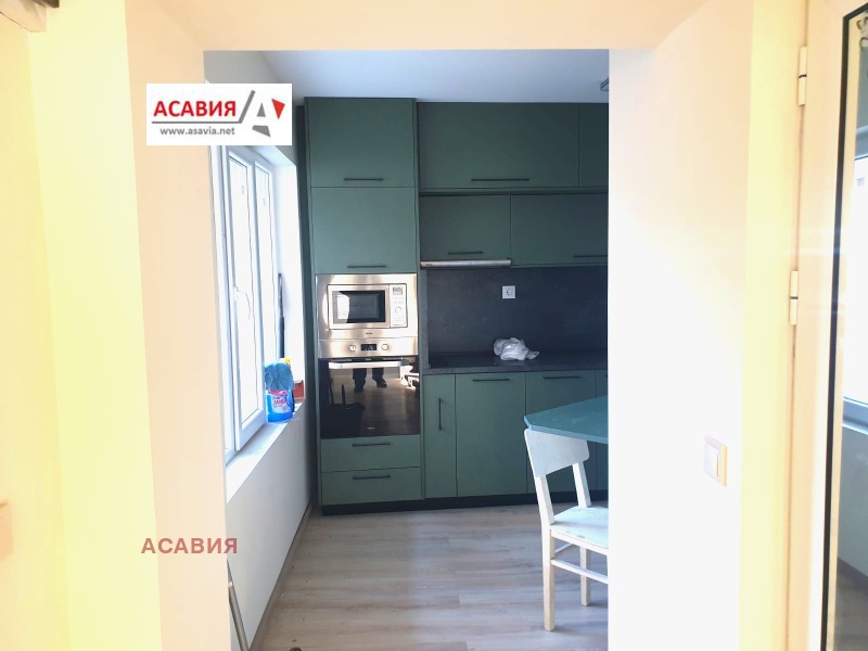 Продава КЪЩА, гр. Ловеч, Вароша, снимка 4 - Къщи - 52936670