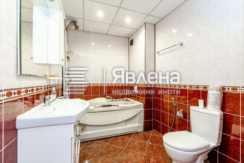 Продава КЪЩА, гр. София, Надежда 4, снимка 12 - Къщи - 54384960