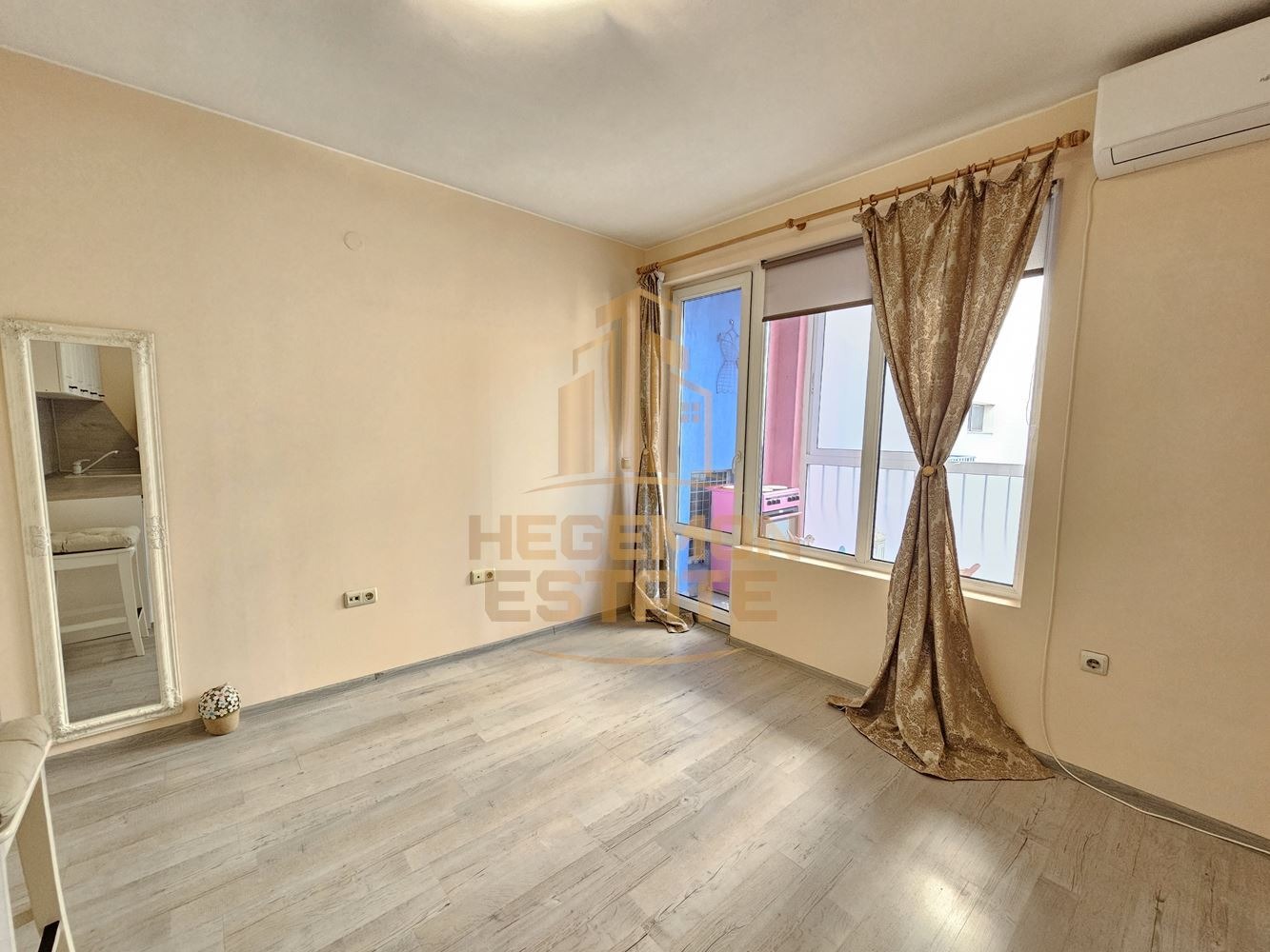 Продава 1-СТАЕН, гр. Варна, Зимно кино Тракия, снимка 4 - Апартаменти - 54824465