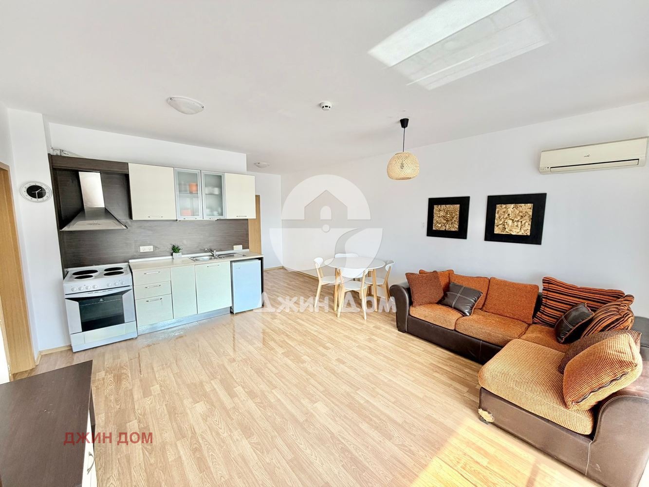 Продава 4-СТАЕН, гр. Ахелой, област Бургас, снимка 2 - Апартаменти - 53789639