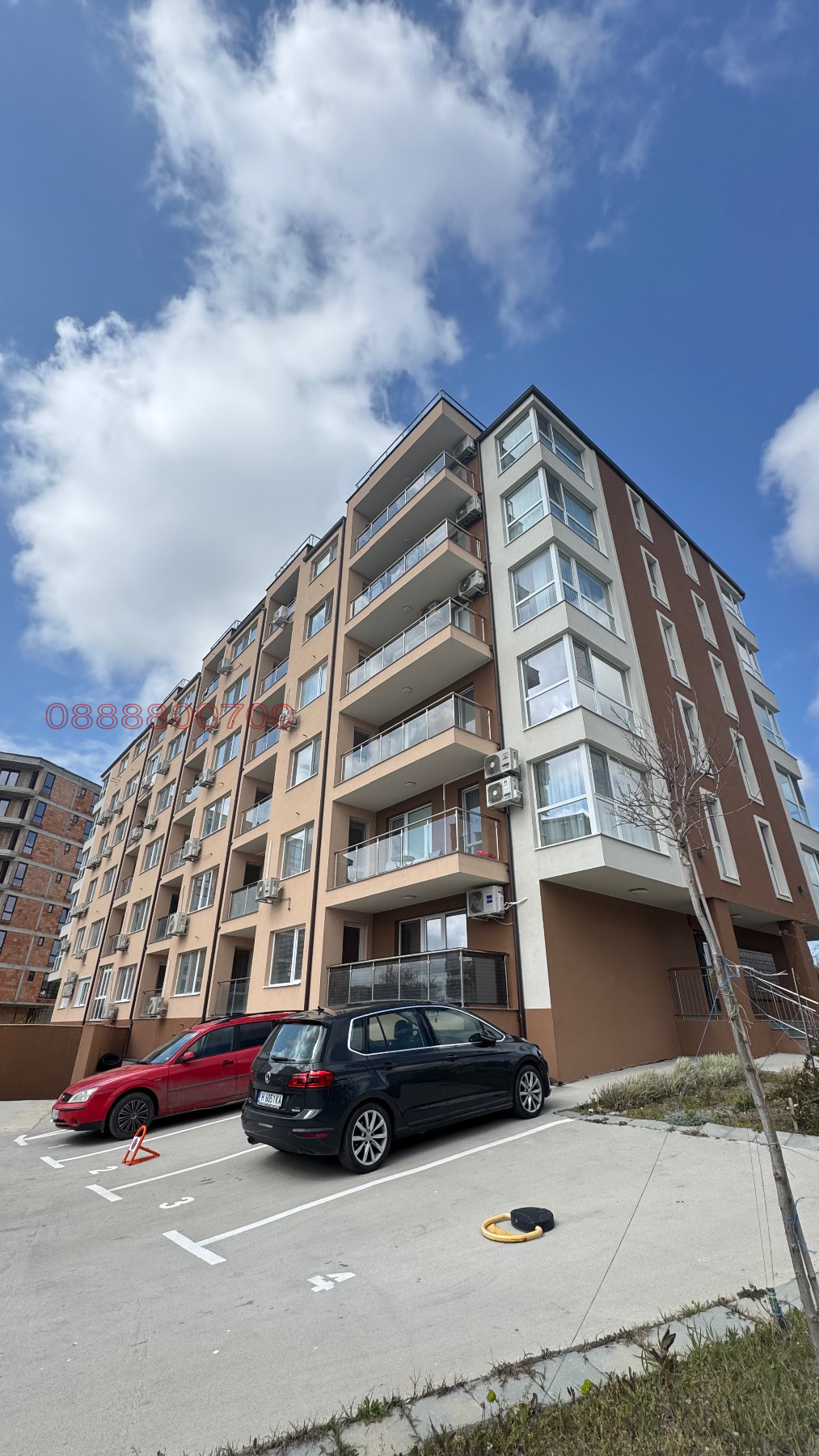 Продава ГАРАЖ, ПАРКОМЯСТО, гр. Варна, Владислав Варненчик 1