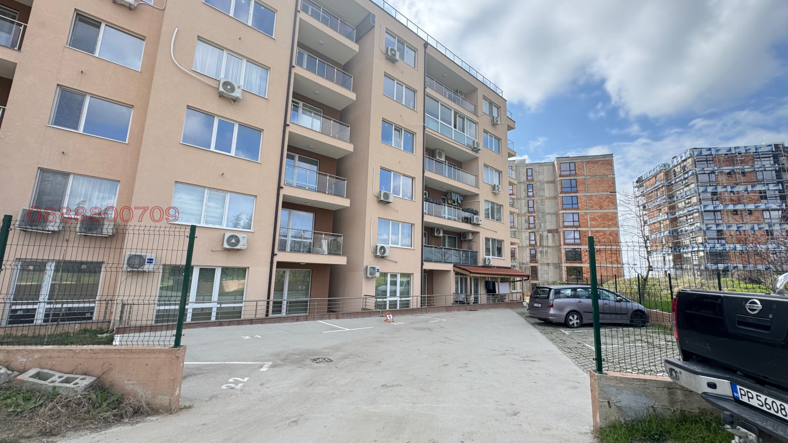 Продава ГАРАЖ, ПАРКОМЯСТО, гр. Варна, Владислав Варненчик 1, снимка 6 - Гаражи и паркоместа - 54448365