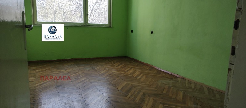 Продава 3-СТАЕН в град Добрич, Център - 93 кв.м / 110 000 € » 215 141.30 лв., ПАРАЛЕЛ