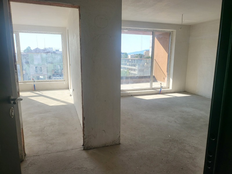 Na prodej  2 ložnice Sofia , Ljulin 2 , 99 m2 | 34315827 - obraz [6]