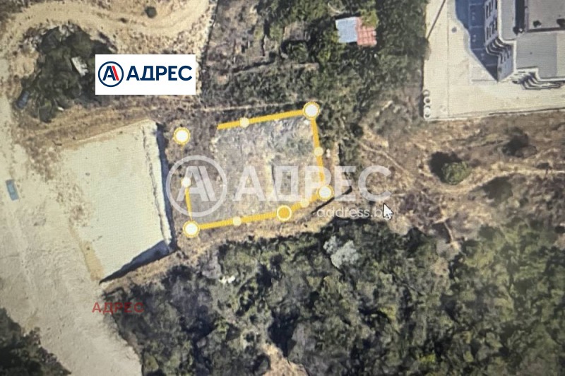 Продава ГАРАЖ, ПАРКОМЯСТО, гр. Варна, м-т Пчелина, снимка 4 - Гаражи и паркоместа - 53172824