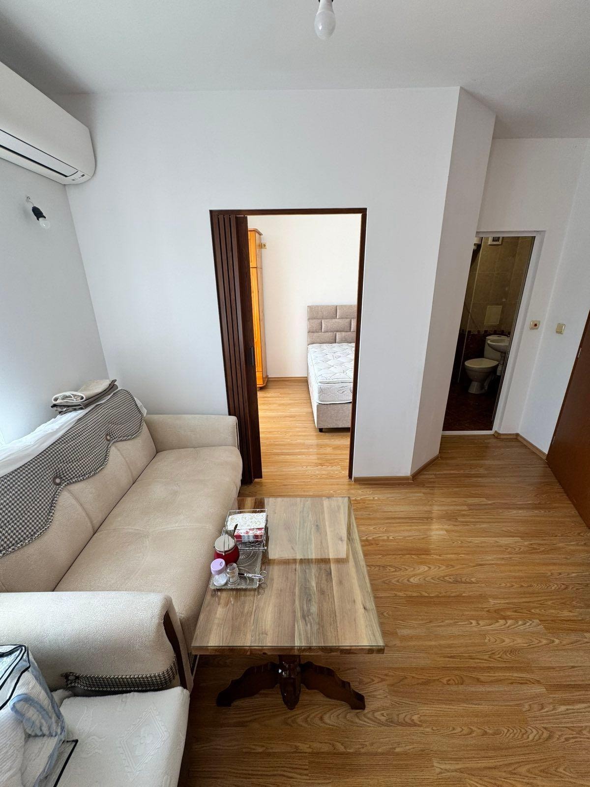 Продава 2-СТАЕН, гр. Бургас, Сарафово, снимка 3 - Апартаменти - 54736166