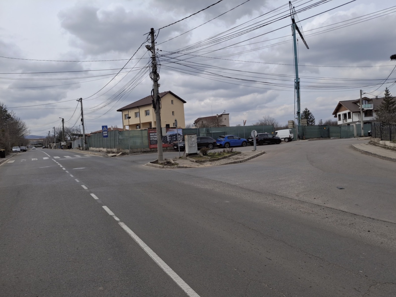 Продава 3-СТАЕН, гр. София, Суходол, снимка 3 - Апартаменти - 53994654