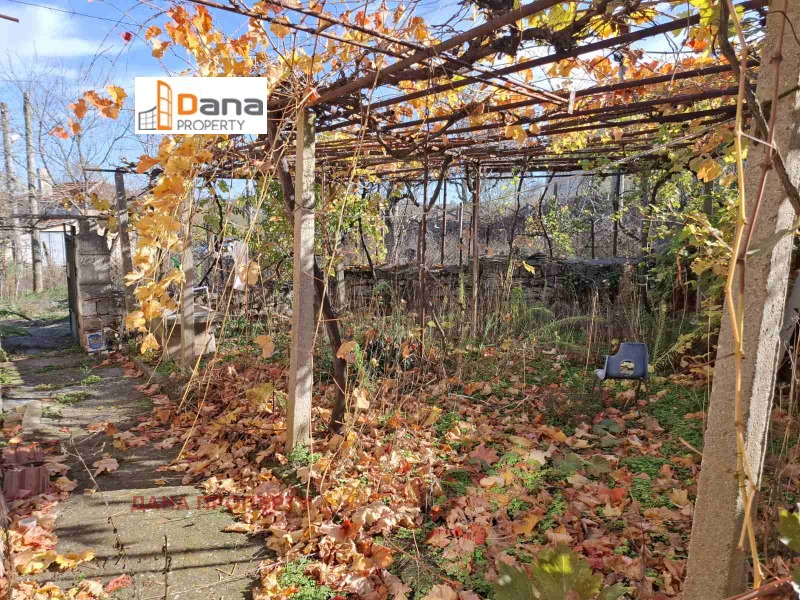 Продава КЪЩА в област Варна, с. Николаевка - 165 кв.м / 64 000 € » 125 173.12 лв., ДАНА ПРОПЪРТИ