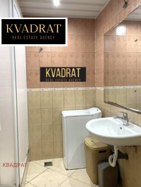 2 slaapkamers Briz, Varna 16