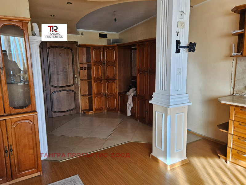 Продава 2-СТАЕН, гр. Перник, Рено, снимка 6 - Апартаменти - 52438165