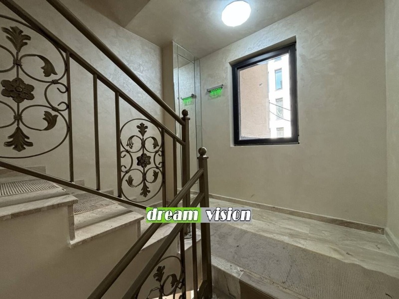 Na prodej  2 ložnice Sofia , Krastova vada , 105 m2 | 81101068 - obraz [4]