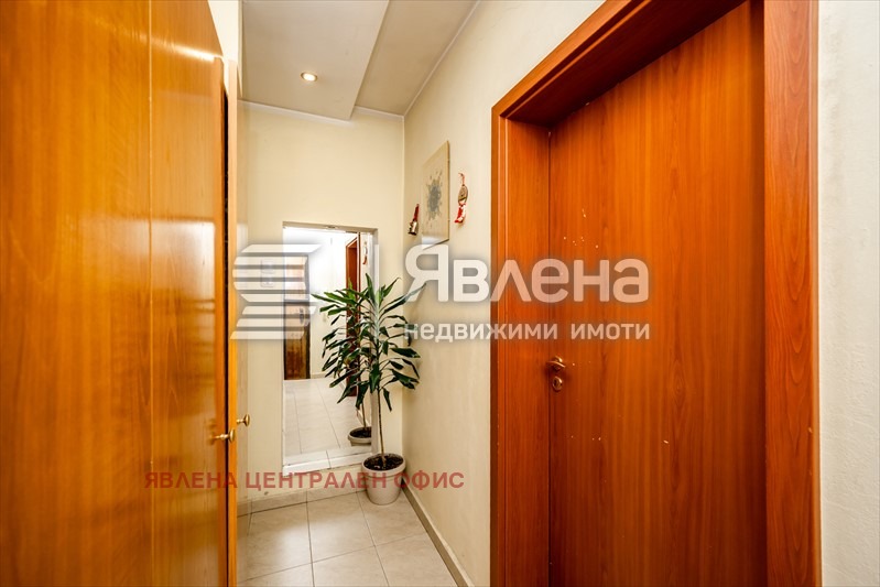 Продава 3-СТАЕН, гр. София, Хиподрума, снимка 13 - Апартаменти - 54162178