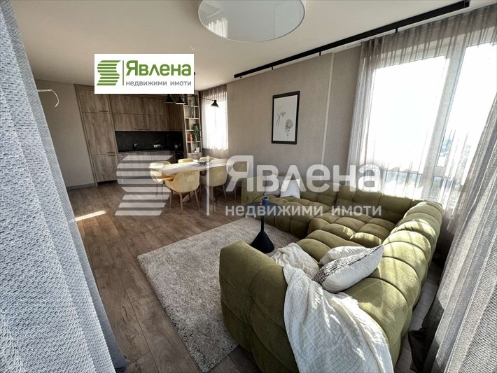 Продава 4-СТАЕН, гр. София, Дружба 2, снимка 1 - Aпартаменти - 49579631