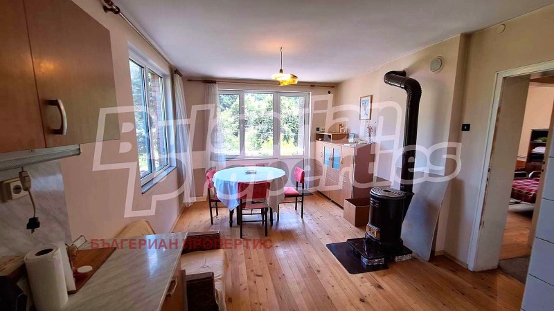 In vendita  Casa regione Plovdiv , Narechenski bani , 286 mq | 30836352 - Immagine [10]