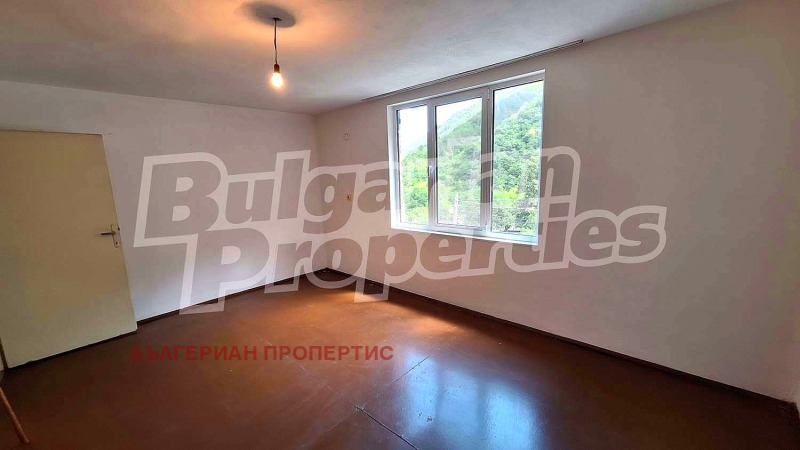 In vendita  Casa regione Plovdiv , Narechenski bani , 286 mq | 30836352 - Immagine [6]