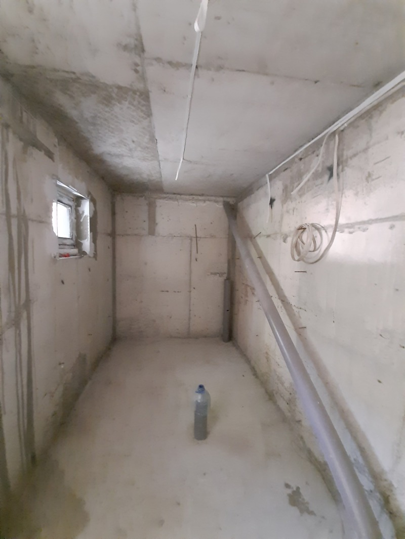 Продава КЪЩА, гр. Дупница, област Кюстендил, снимка 7 - Къщи - 52199751